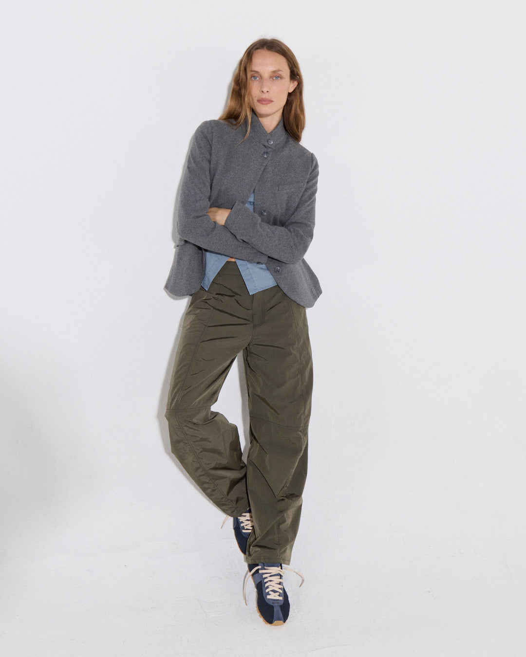 KHAKI